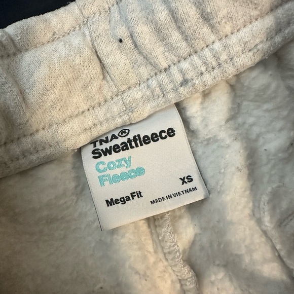 Heather cloud white TNA cargo sweats - Picture 5 of 11